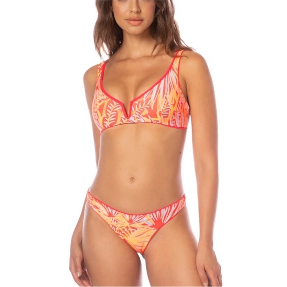 NWT Maaji Coral Crush Sublimity Regular Rise Classic Bikini Bottom - Picture 1 of 6